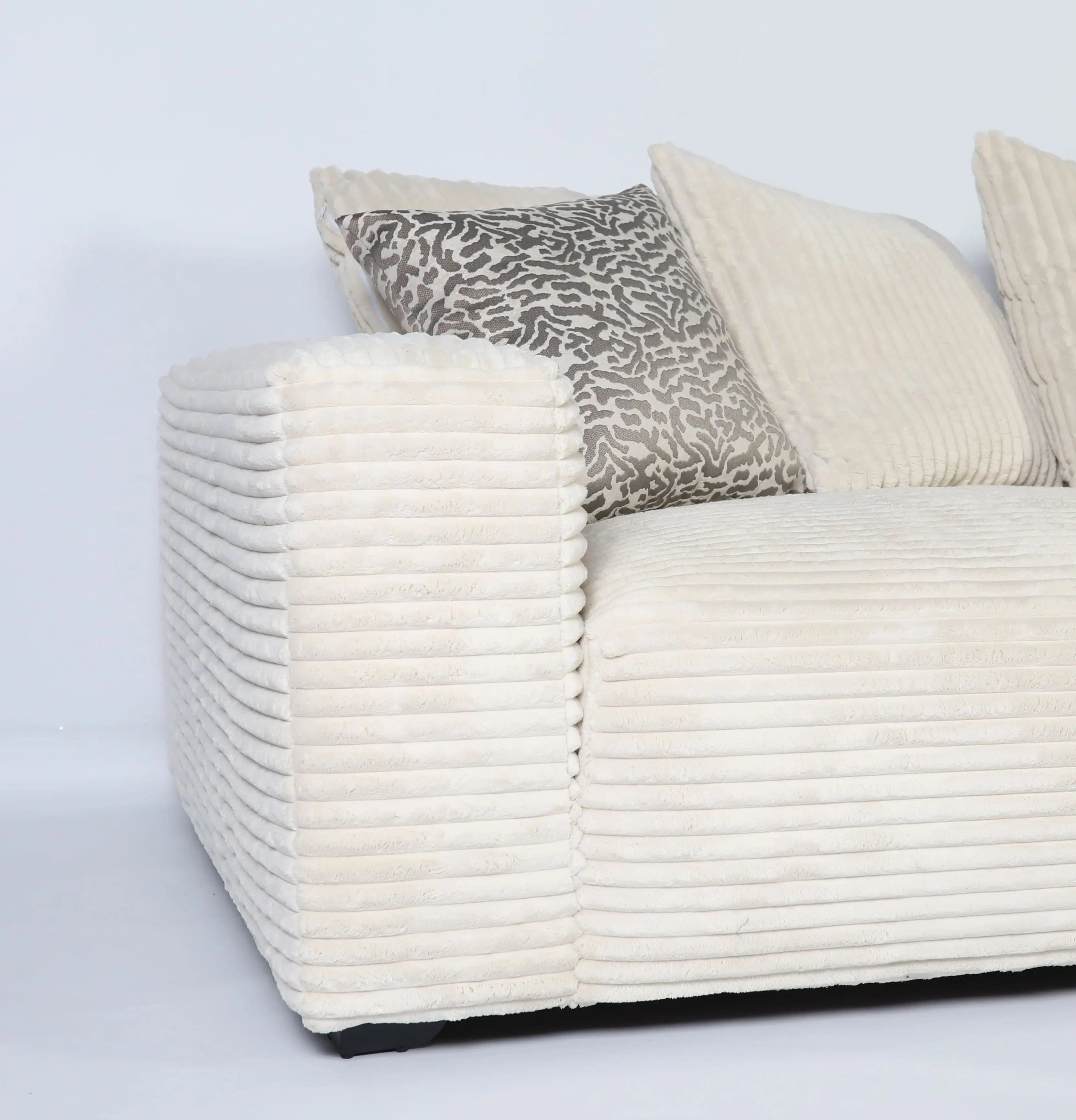 FANNY | ספה מודרנית לסלון - ZVZstyle