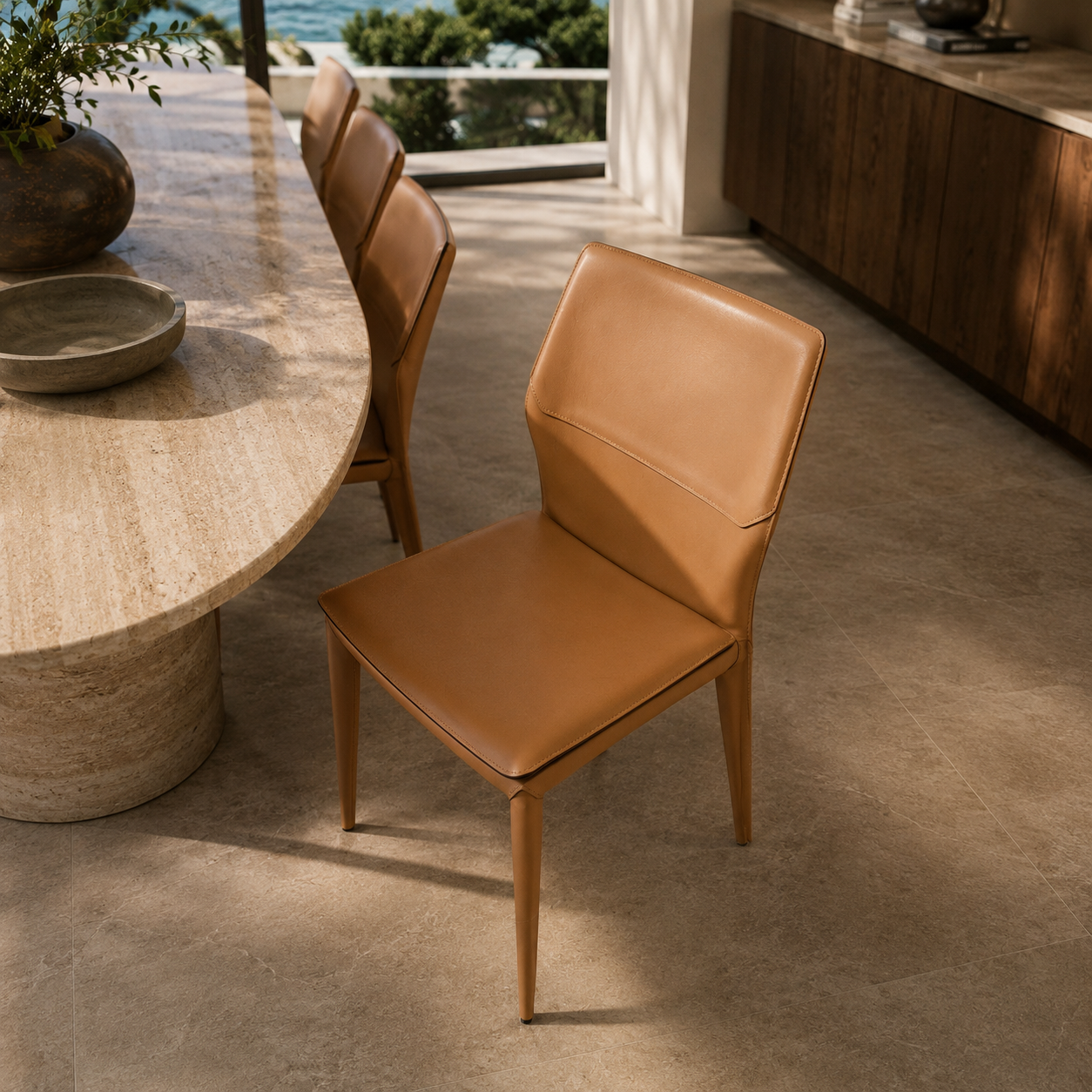 LUXE | כיסא אוכל  דמוי עור איכותי