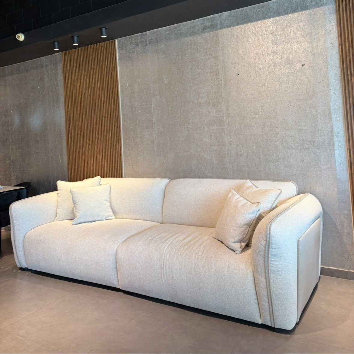 FERRO | ‏ספה מודרנית לסלון ברוחב 300 ס"מ