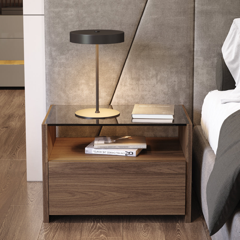 LARNAKA | שידת לילה מעוצבת מעץ אגוז אמריקאי